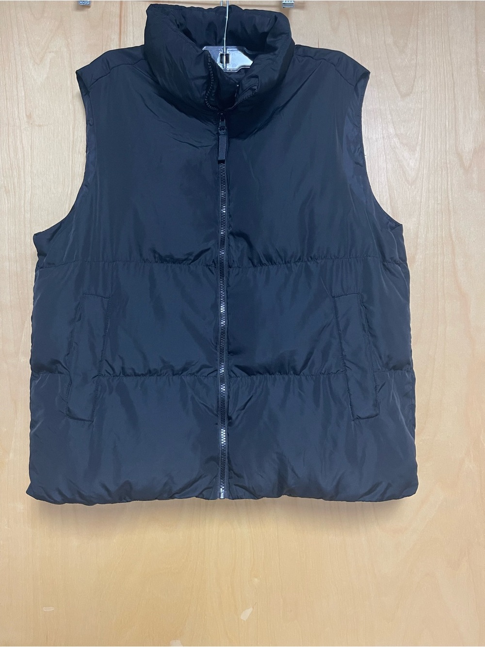 SHEIN Black Quilted Puffer Vest with High Collar